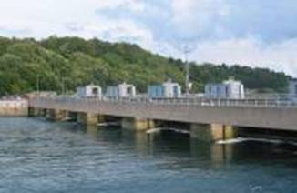 http://energiealternative.soswiki.com/wp-content/uploads/centrale-maremotrice-rance-francia.jpg